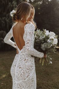 Wedding Dress listing 01