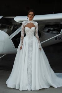 Wedding Dress listing 02
